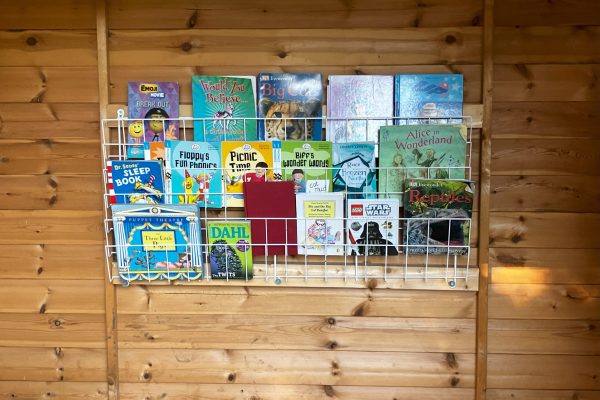 Reading nook full of books at Willow Tree Park School